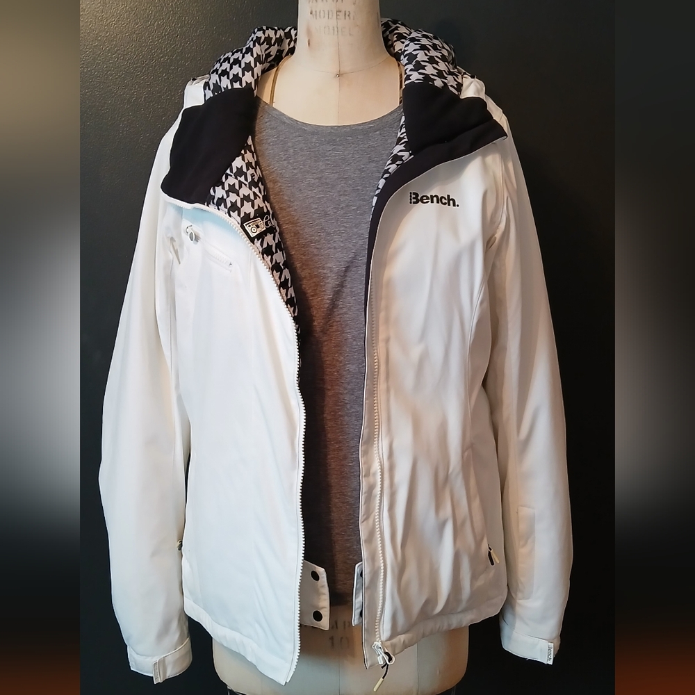 Bench Snowboard Jacket